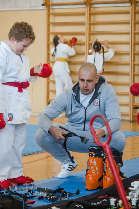  Mladi karataši otvorili novu sezonu Lige klubova uz edukativnu prezentaciju šibesnkih HGSS-ovaca