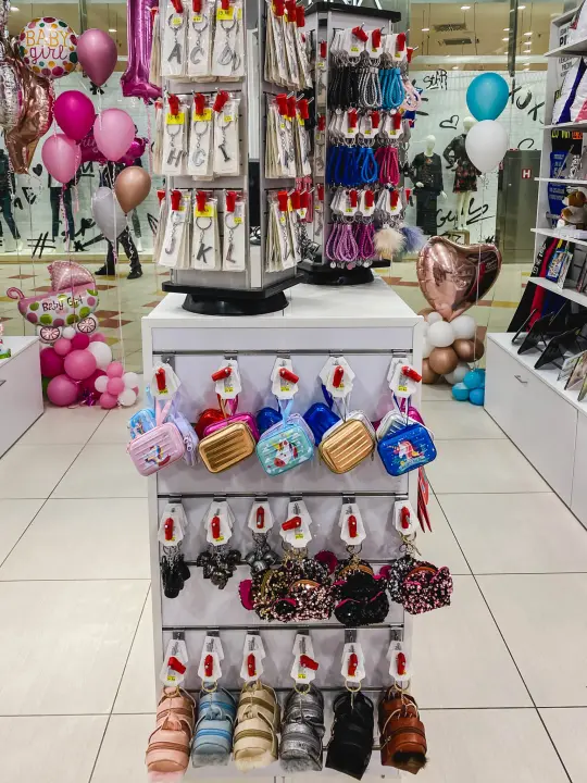 Smile T-shirt &amp; party store nudi personalizirane poklone i dekoracije za zabavu po super cijenama! 