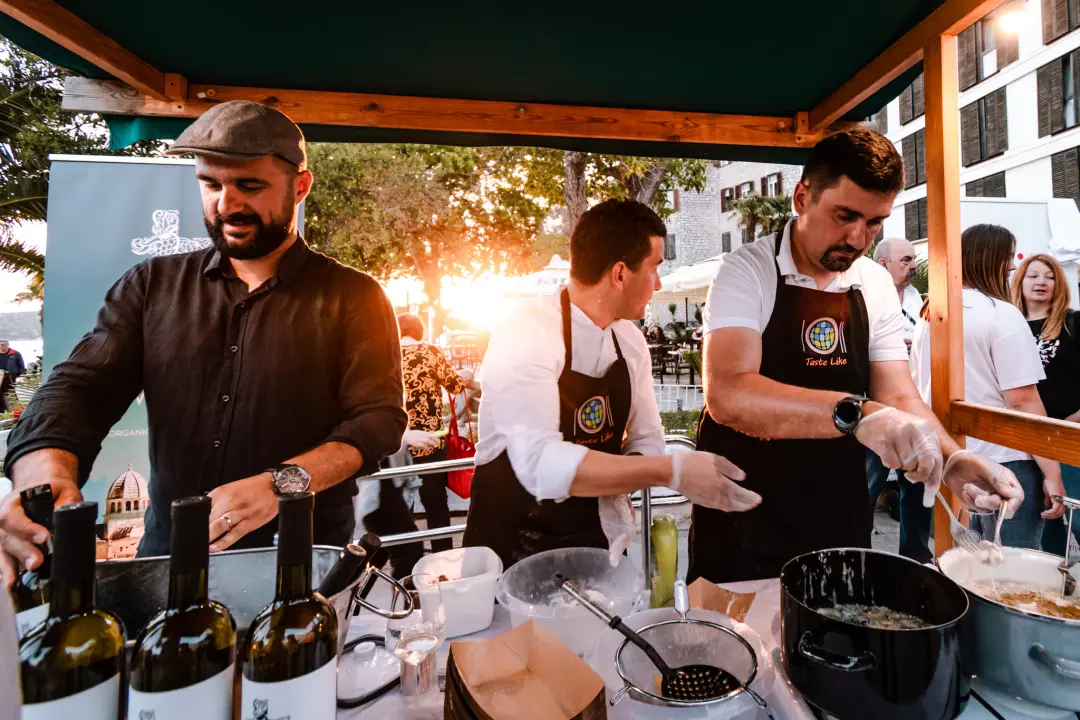 ‘Ako su sinonim Burgundije Chablis i kamenice, zašto sinonim Šibenika ne mogu postati Debit i pidoće’