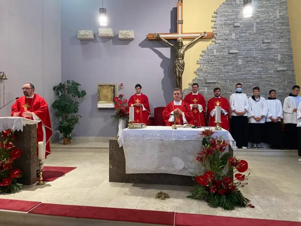 Na Vidicima proslavljen sv. Petar uz oproštaj od fra Ivana: 'Ipak smo mi samo ljudi, ili ljudima poslani'