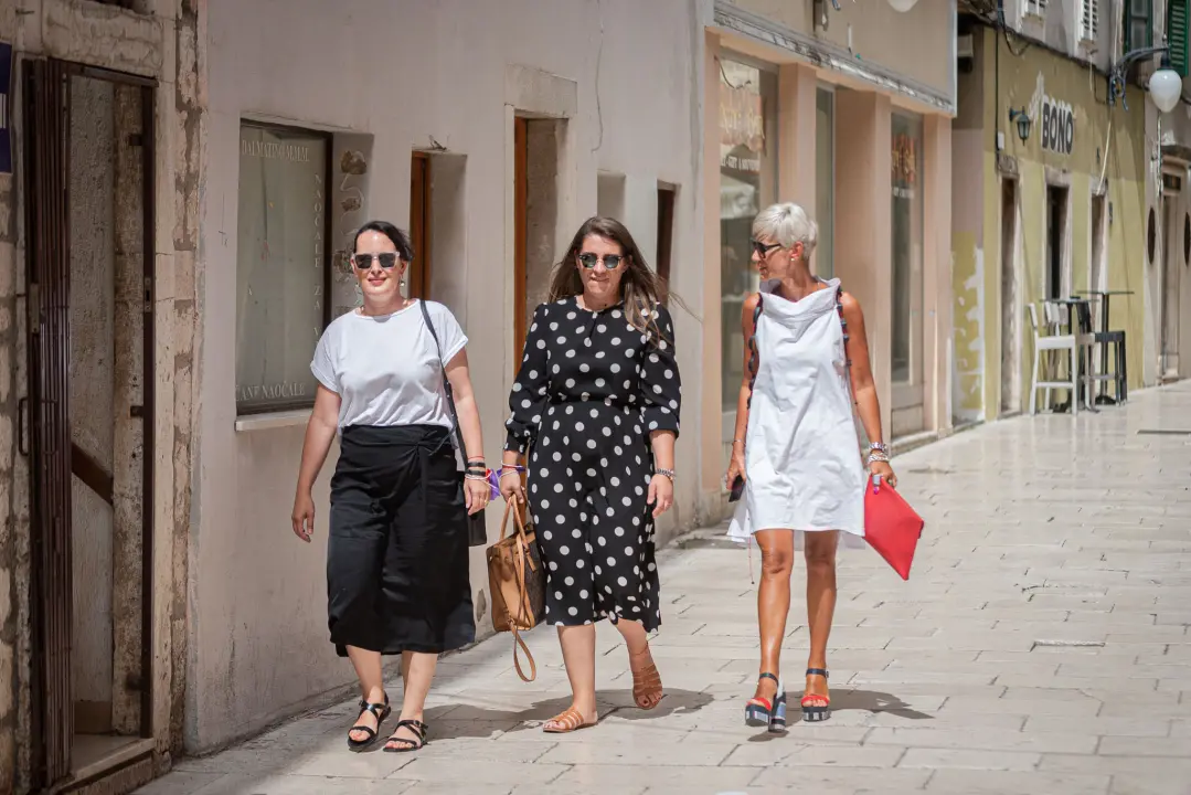 Ovotjedne kraljice modnog đira ponudit će vam pregršt outfit ideja za srpanjske dane