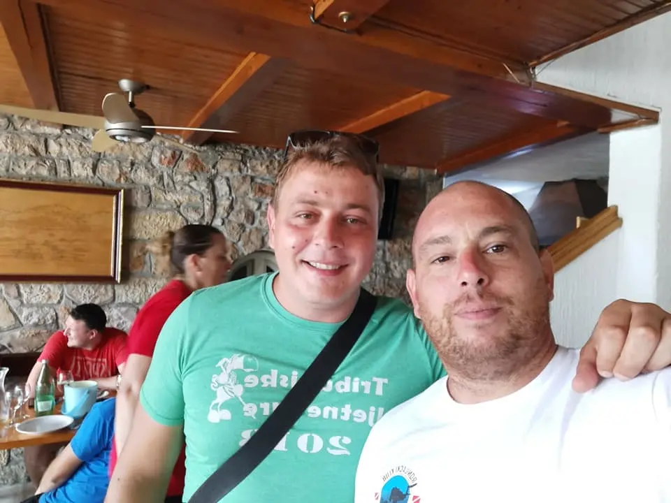 Volonteri iz mora oko Tribunja izronili kontejner smeća: 'Plastika, staklo i pokoja bomba'