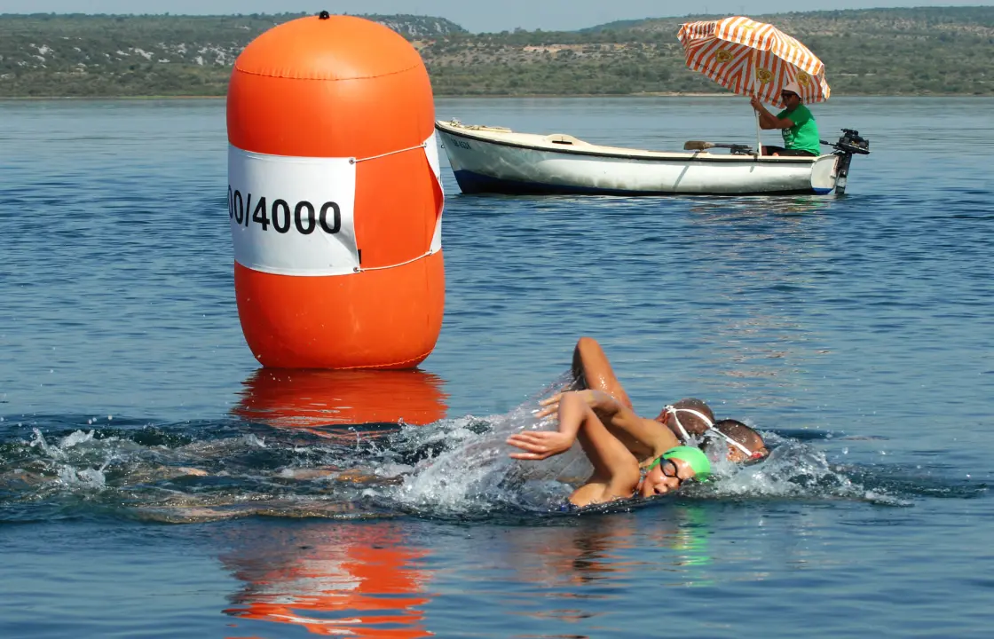 Raslinjani uspješno održali tradicionalni maraton: Evo najboljih rezultata s pet kilometara duge dionice