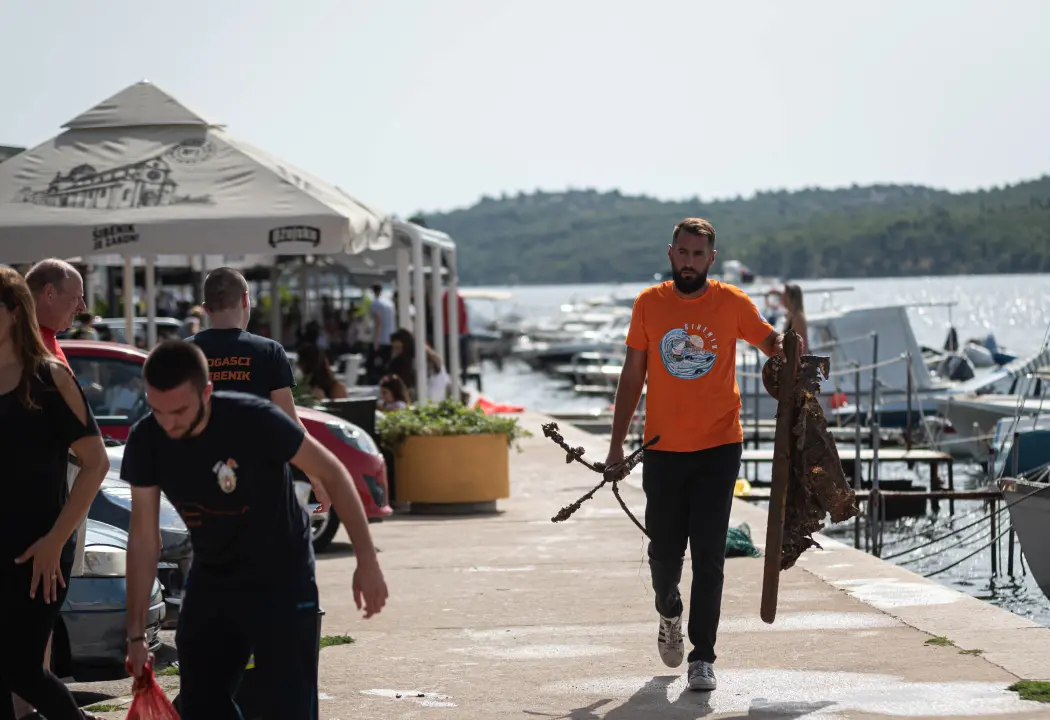 Oko 120 ronioca u akciji čišćenja podmorja: 'Da ronimo mjesec dana svaki dan po tri sata ne znam bismo li uspjeli sve očistiti'  