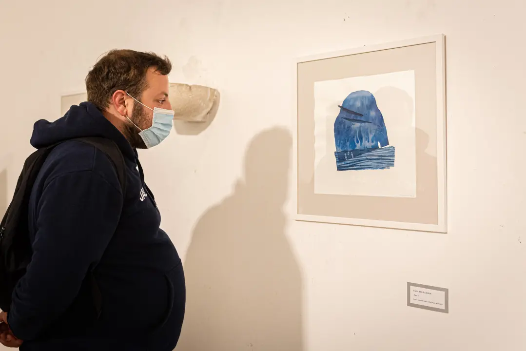 Izložba Grupe 9 u Galeriji sv. Krševana: 'Ovu su djela umjetnika koji liježu i bude se u Šibeniku' 