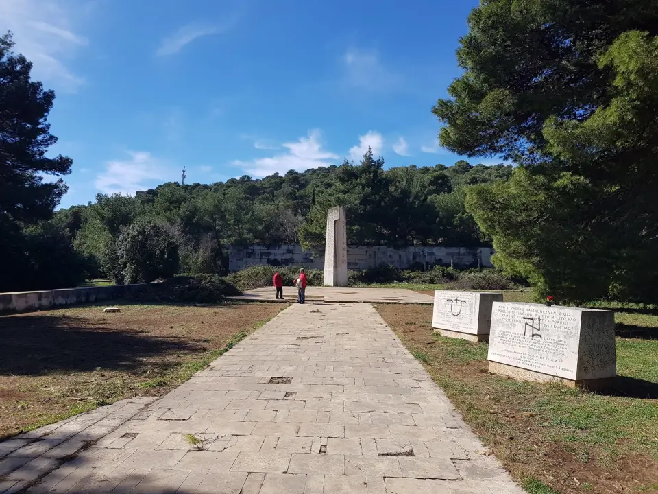 Obnavljaju se najkritičnije točke Spomen-parka Šubićevac: Kompletna obnova pričekat će bolje dane  