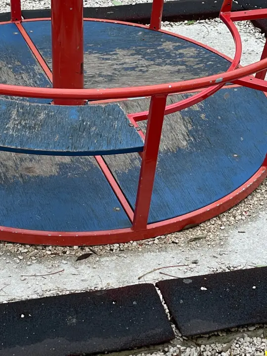 Hoće li kamere na javnim površinama napokon riješiti problem ovakvih prizora u Šibeniku? 