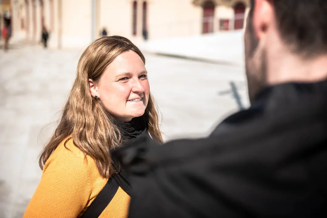 Bacili smo se u potragu za turistima i pitali što ih je dovelo u Šibenik: 'Grad je predivan, mislim da ćemo se baš tu vjenčati'  