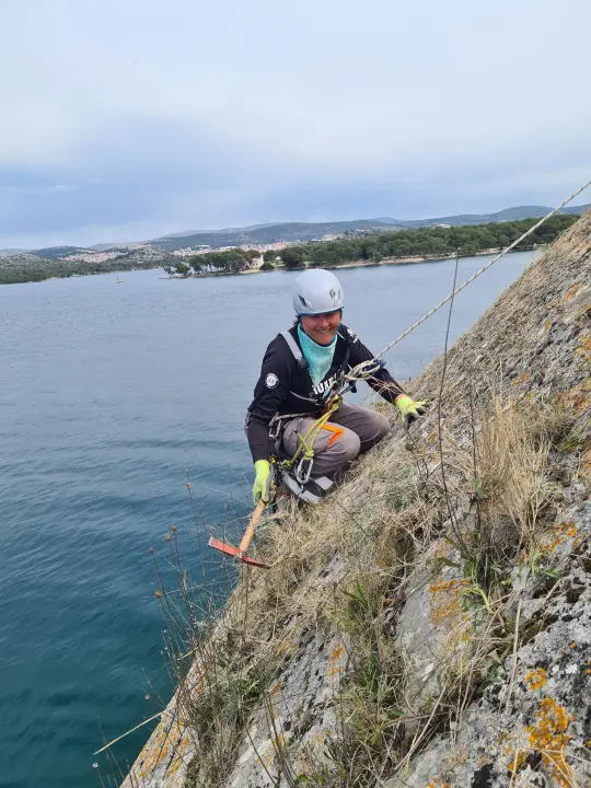 I tvrđava sv. Nikole se priprema za sezonu: Njene zidine očišćene od raslinja, trave…  