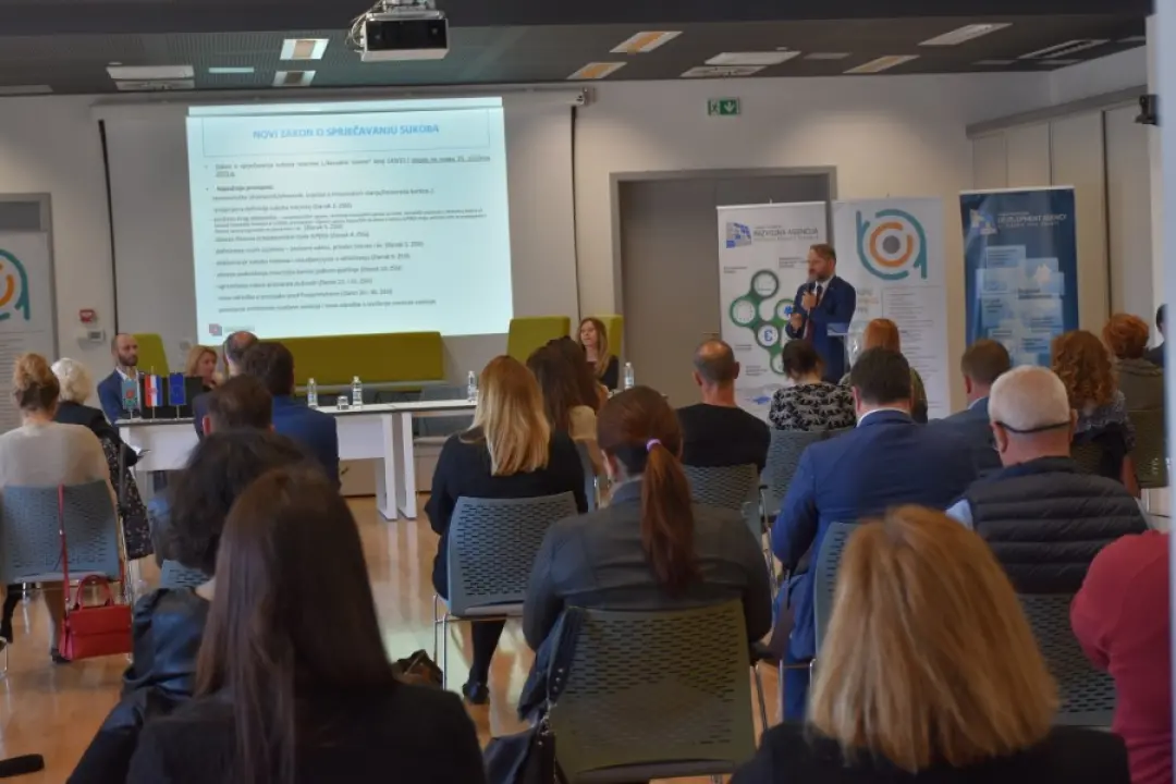 U ABC Centru održana edukacija u pitanjima primjene Zakona o sprječavanju sukoba interesa