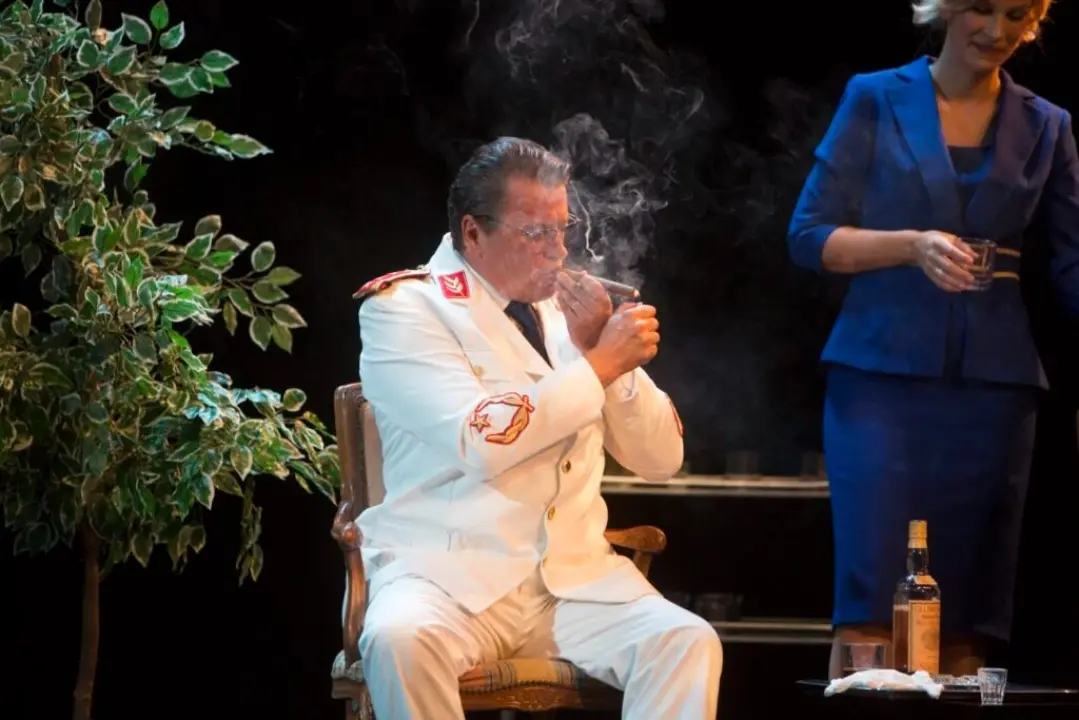Tito, Tuđman, Mesić, Kolinda i Josipović u šibenskom teatru: Predstava Tarika Filipovića razveselila publiku