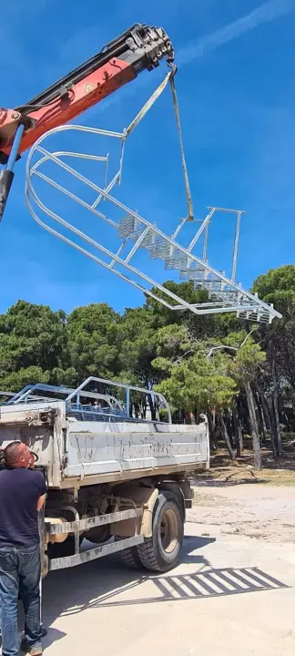 Nije to beznačajan događaj: Na Jadriji postavljene nove skale za ulazak u more