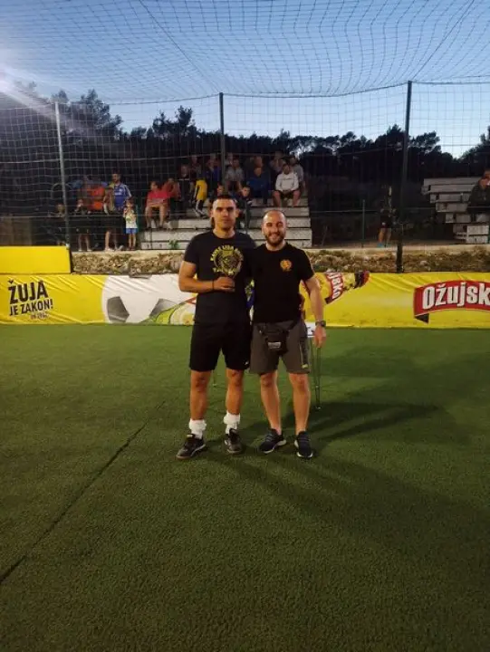 Ekipa Bibich West Ham Ražine pobjednik u seniorskoj, a ekipa GENERACIJA veteranskoj kavez ligi Bilice