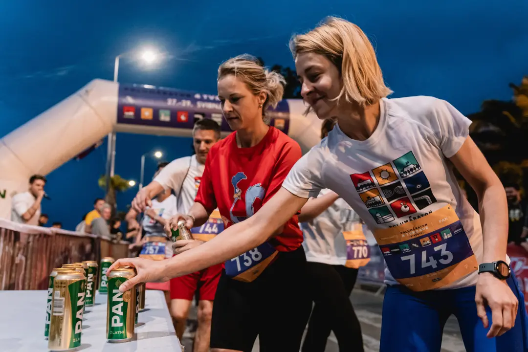 Spektakl u Šibeniku: Pivska milja je bila kao Woodstock, polumaraton završili i brojni Šibenčani