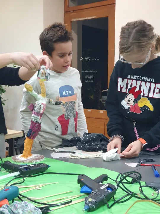 Posjetite izložbu kreativnih radova prve generacije Arkki škole! 