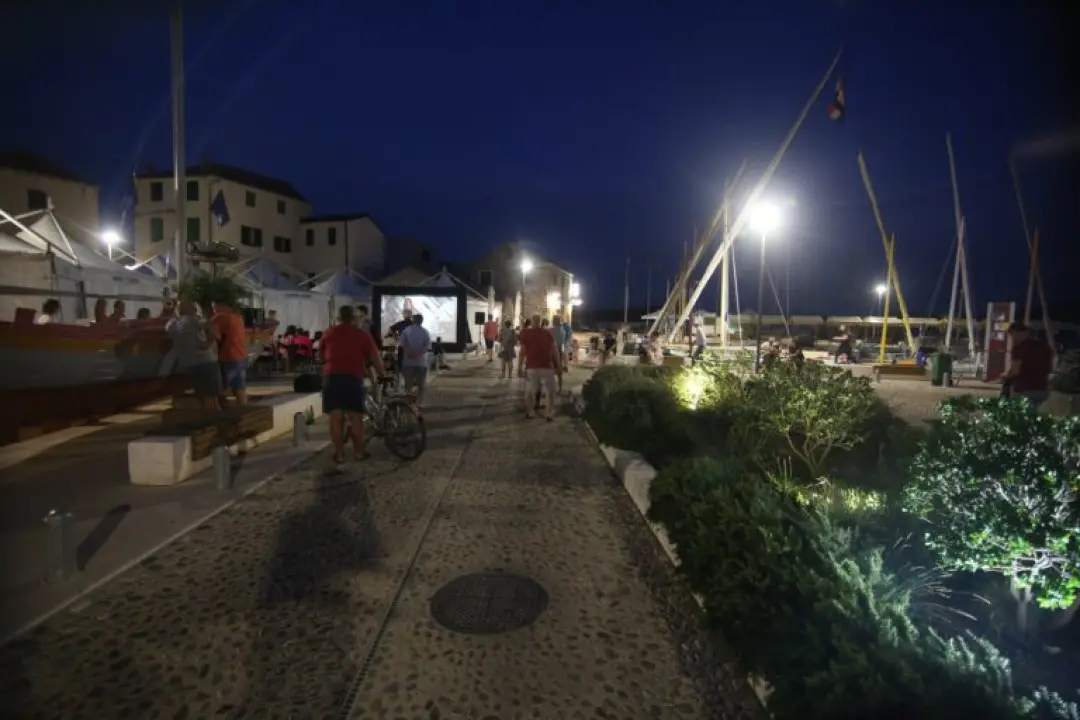 Drugi dan sajma u Betini rezerviran za plovidbu gajete i feštu na trgu