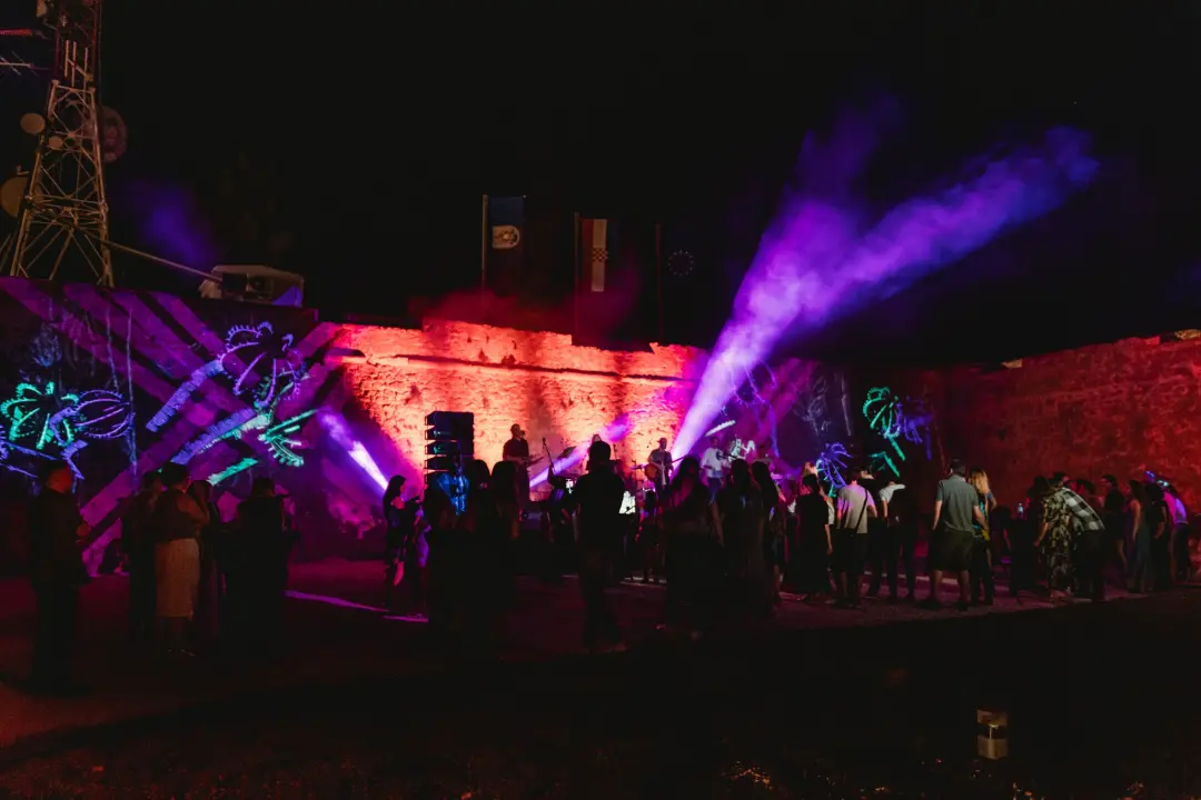 Prvi koncert na sv. Ivanu: Šibenčani uživali u hitovima grupe Pavel