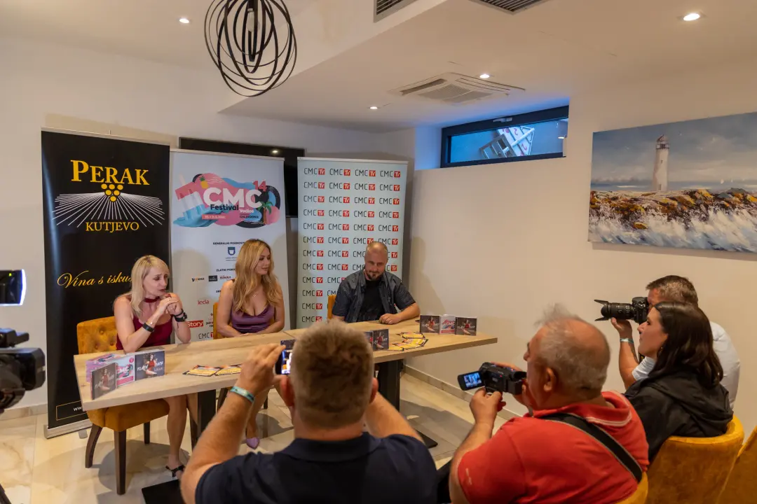 U vodičkom hotelu 'Scala' predstavljen novi album Lidije Bačić 'Flashback'