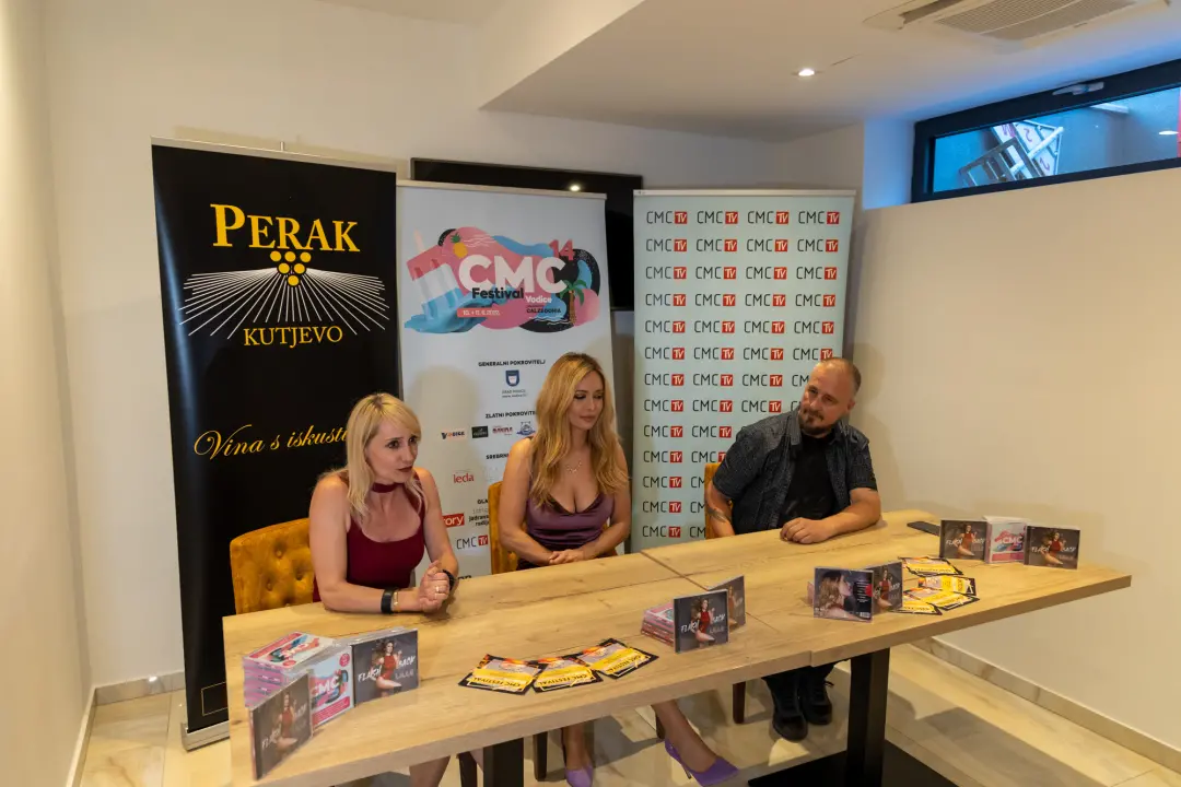 U vodičkom hotelu 'Scala' predstavljen novi album Lidije Bačić 'Flashback'