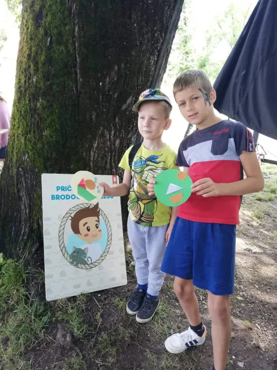 Na bajkovitom festivalu u Ogulinu sudjelovali i predstavnici iz naše županije