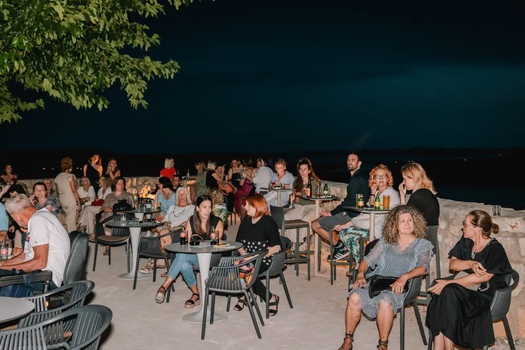 Filmom Nine Violić otvoreno ljetno kino na Baroneu: 'Sjajno se osjećam sa šibenskom publikom' 
