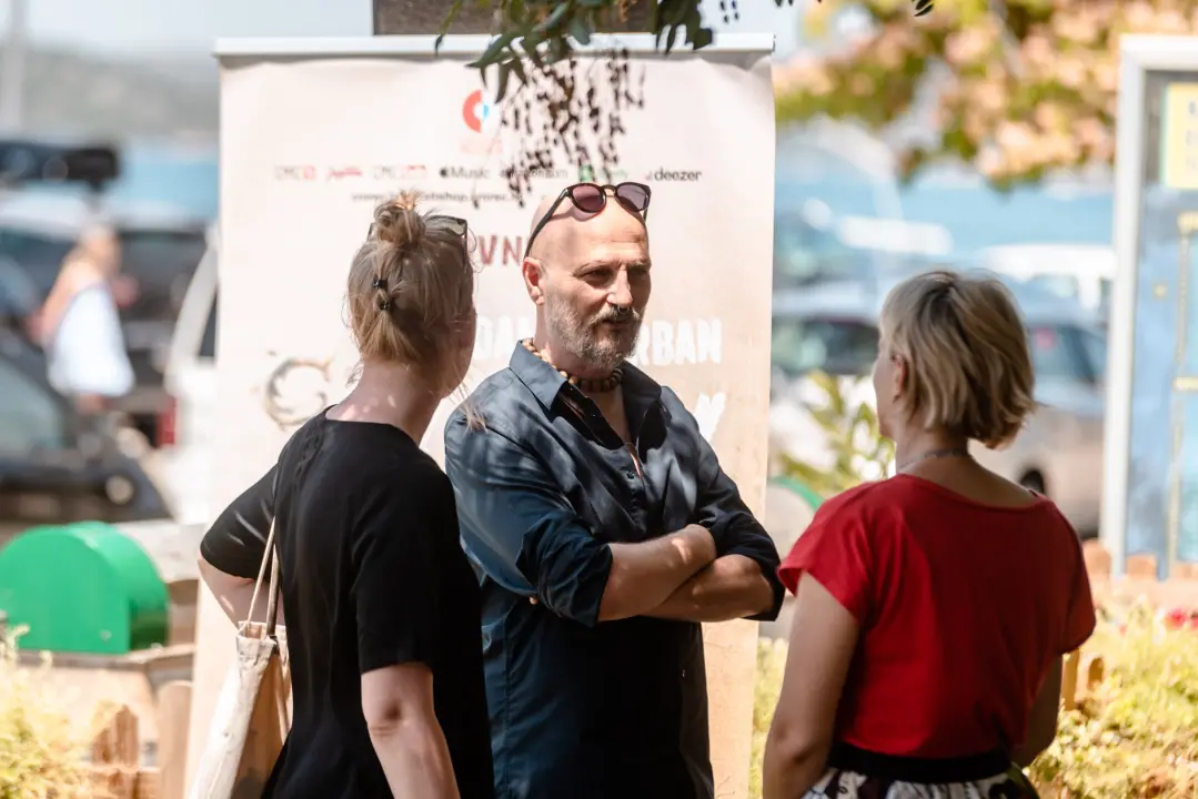 Urban u Šibeniku predstavio svoju prvu slikovnicu: 'Ideju je osmislio moj sin na putu do vrtića'