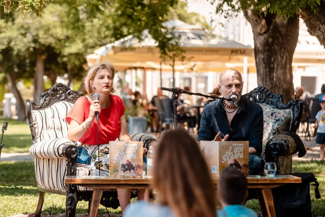 Urban u Šibeniku predstavio svoju prvu slikovnicu: 'Ideju je osmislio moj sin na putu do vrtića'