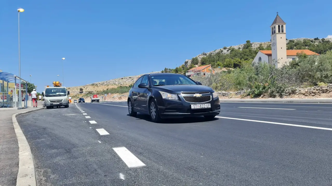 Gotove muke po mještanima Žaborića: Rekonstruirana dionica magistrale napokon bez semafora, promet teče normalno