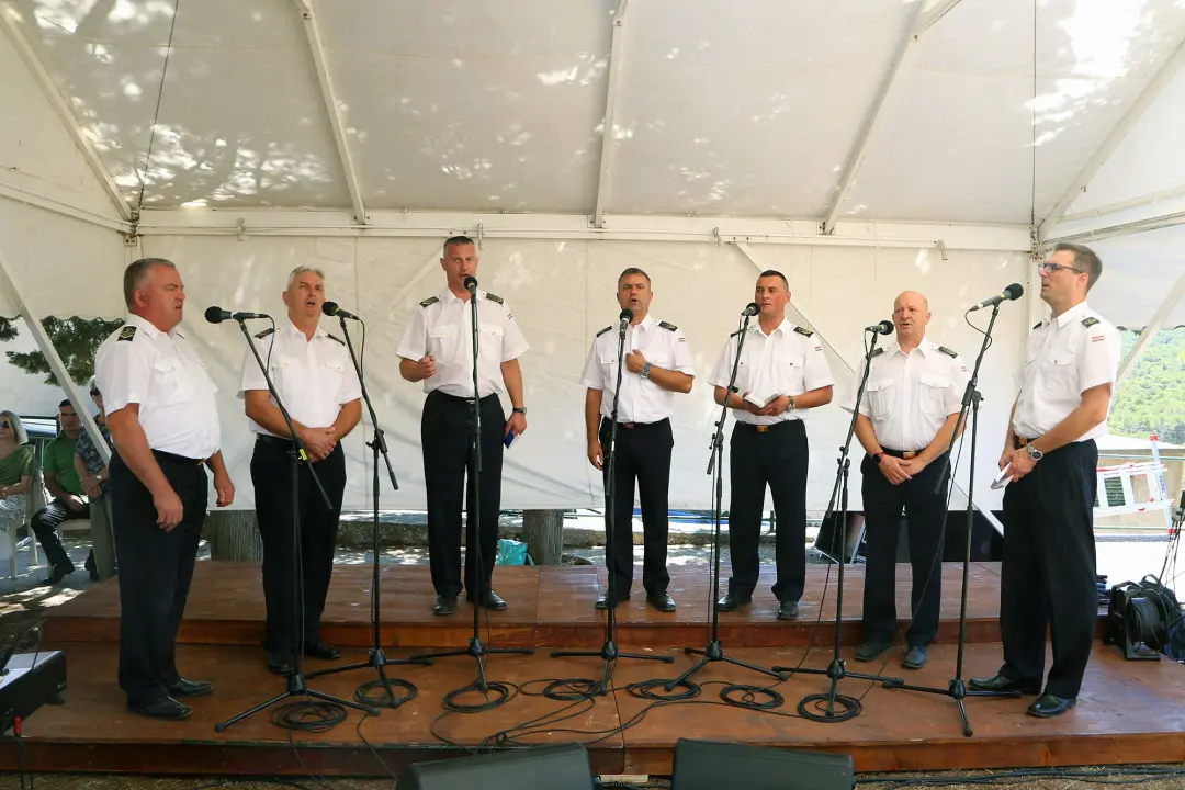 Don Ante Vrcić u Vrpolju proslavio mladu misu