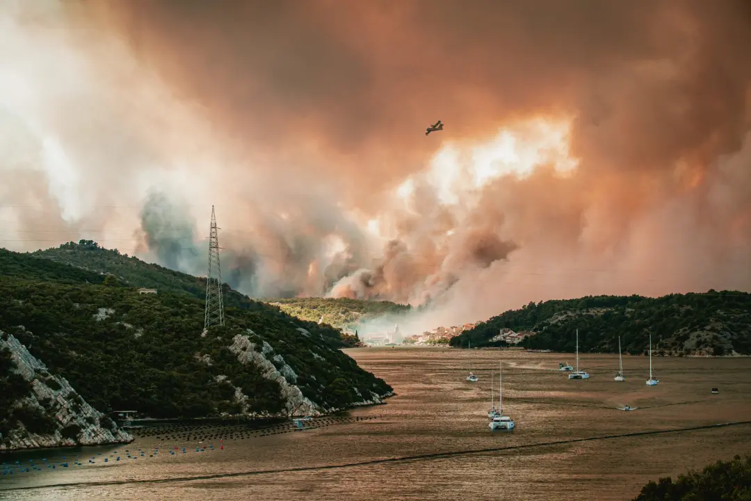 Fotogalerija koja otkriva razmjere plamenog užasa u Zatonu i Raslini