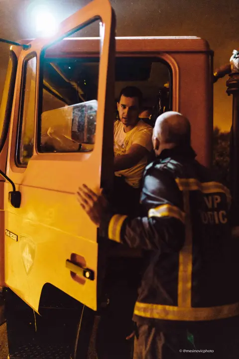 Fotogalerija i video: Bitka s vatrom u Zatonskoj ulici koja spaja Zaton i Benkovačku cestu