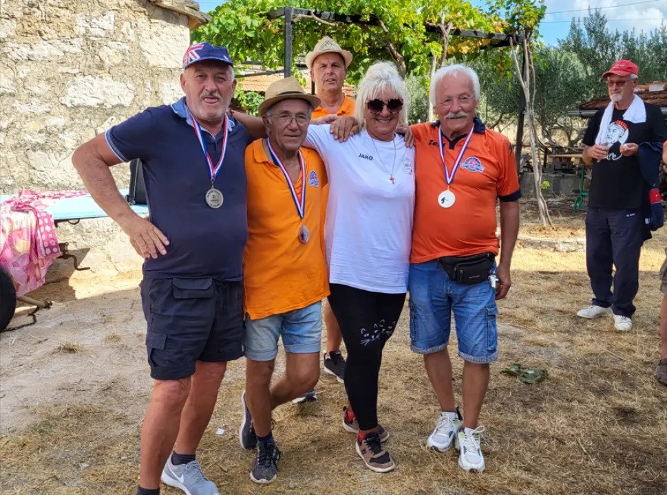  Petanka klub Dalmatino pobjednik turnira 'Oluja' u disciplini 'Trojke' 