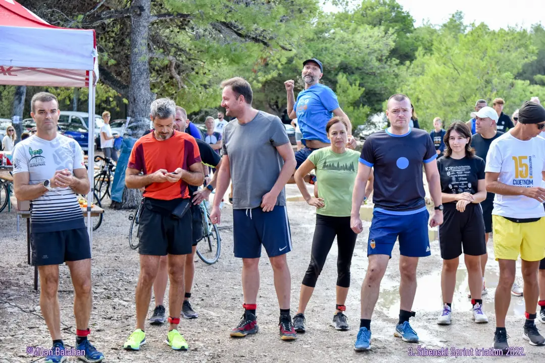 Završen treći po redu Šibenski triatlon u kanalu sv. Ante: Evo tko su pobjednici 