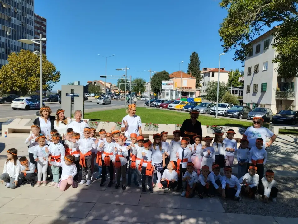 U povodu sv. Mihovila šibenski mališani nastupili na Baldekinu