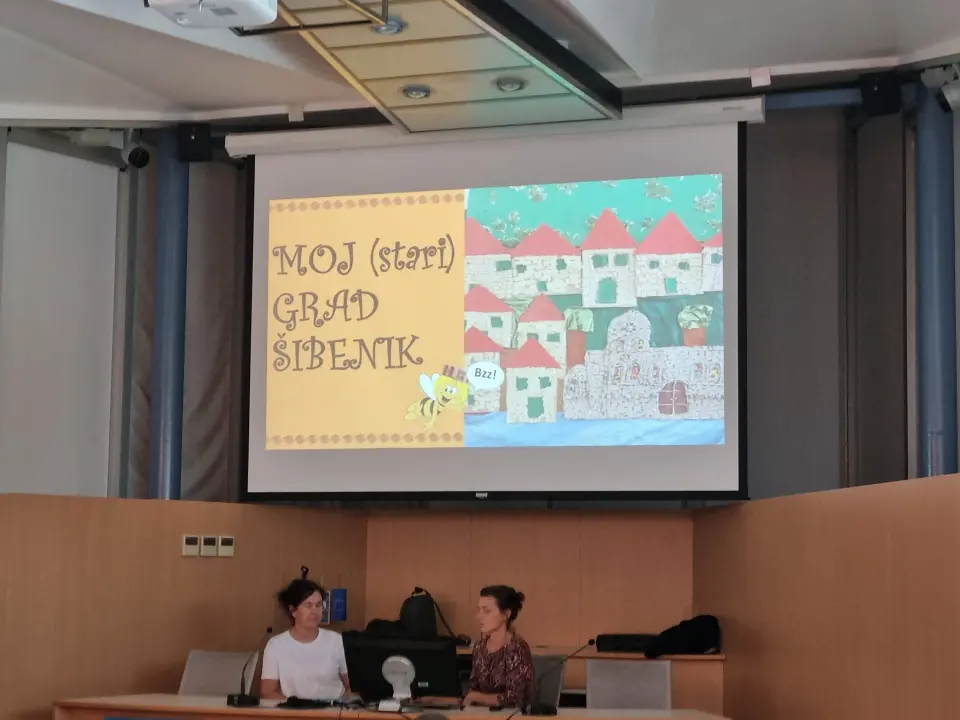 Djeca iz DV Maslina u šibenskoj knjižnici predstavila film 'Naš vodič kroz grad' 
