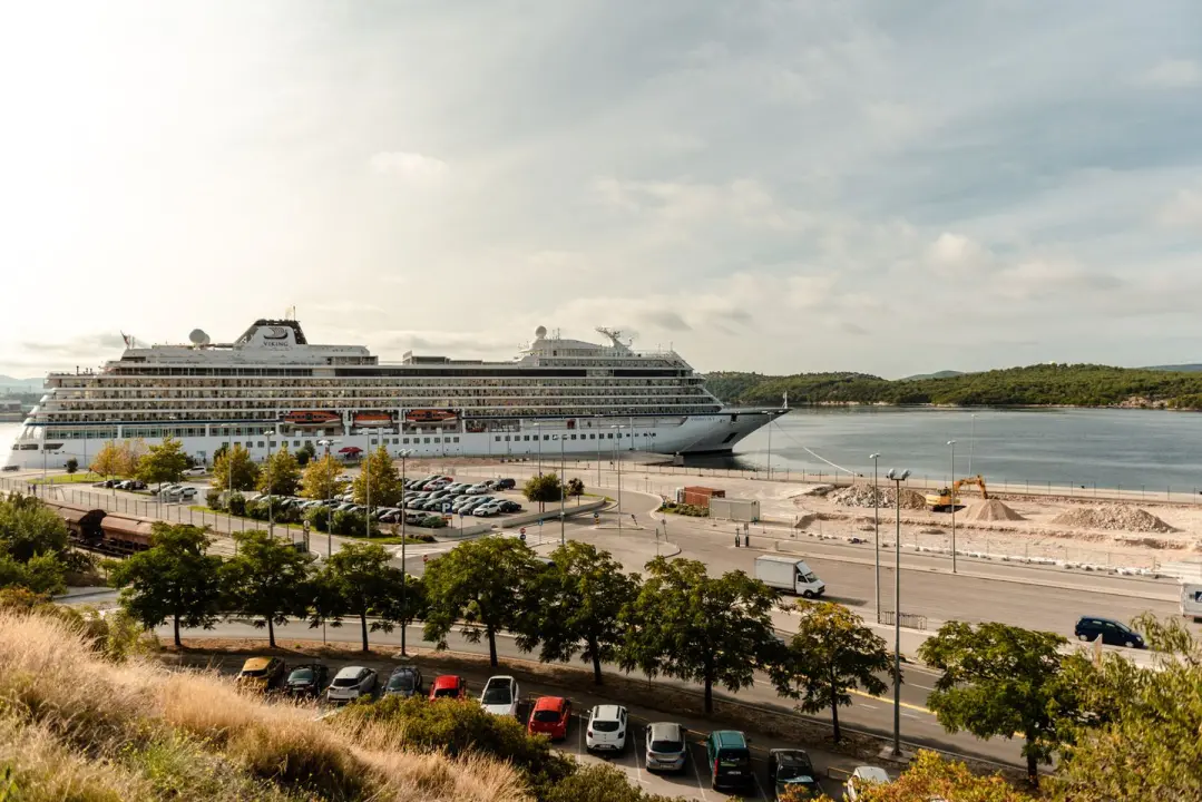 Viking Sky u Šibeniku, kruzer čije su dramatične snimke havarije u Norveškoj obišle svijet