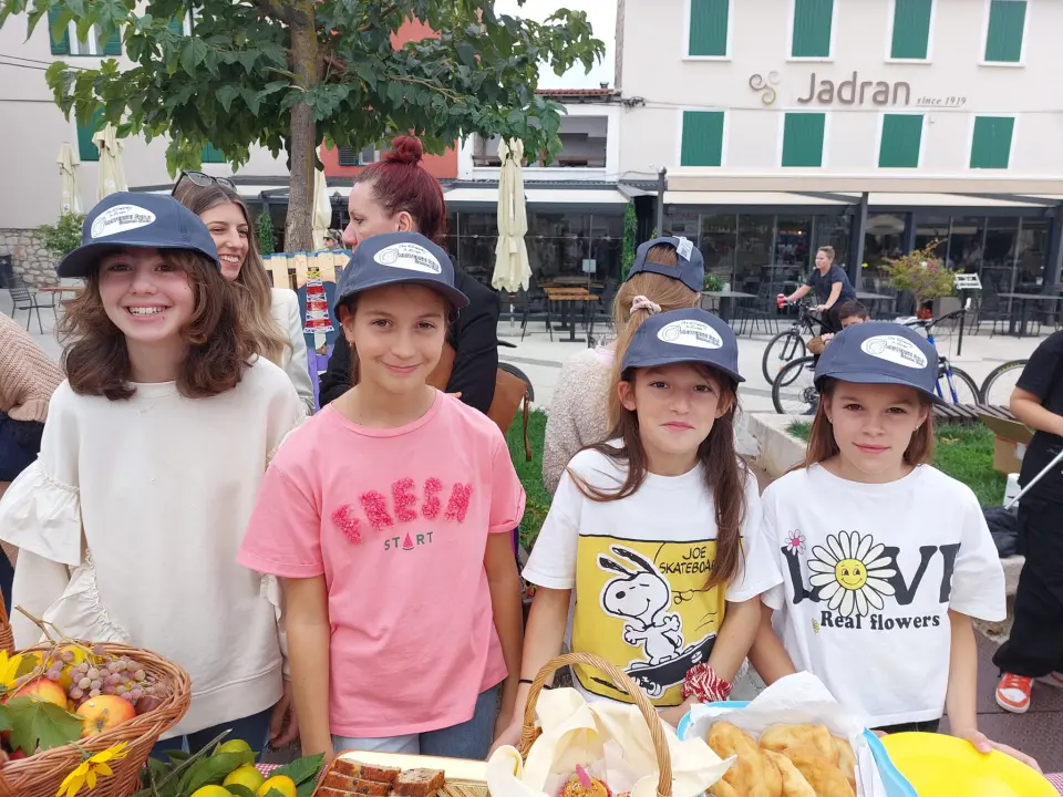 U Murteru održan tradicionalni mali sajam u povodu Dana kruha