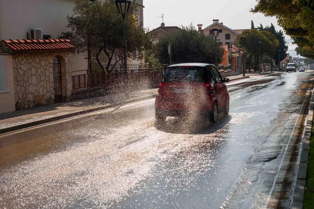 U Vodicama su u tijeku najavljeni radovi, nema poplave