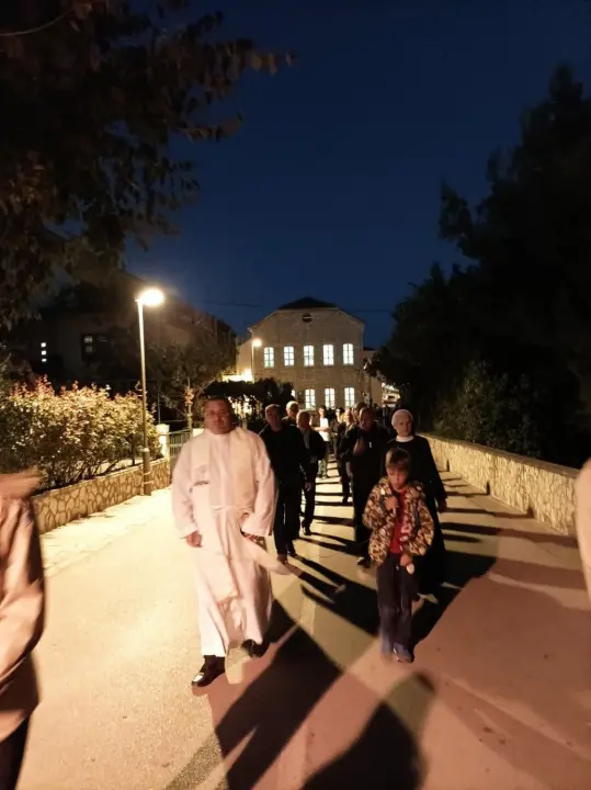 Župljani Vodica proslavili Dan posvete stare crkve sv. Križa