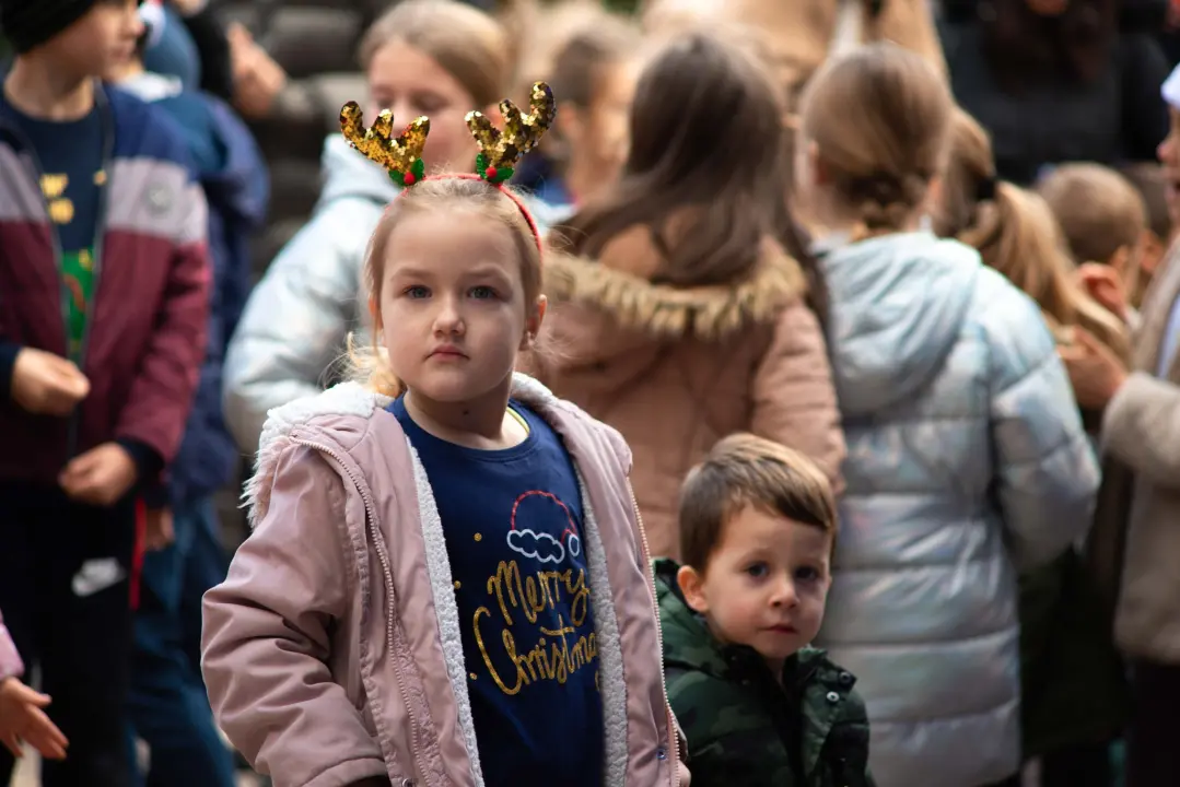 Održana prva Outdoor Adventurica: Mališani se natjecali kroz igru i zabavu