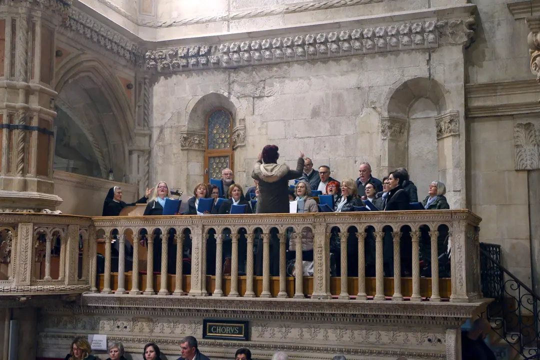 U katedrali održan božićni koncert, nastupili zborovi Šibenske biskupije