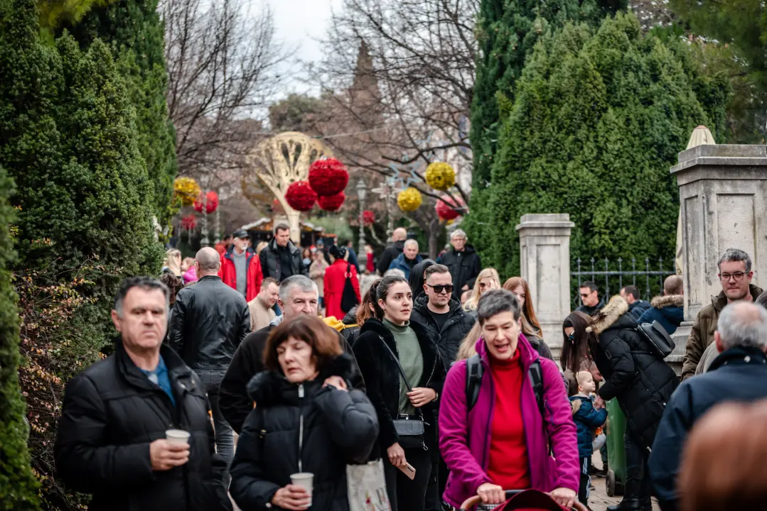 Silvestrovo u parku slavilo se uz Bagatin, večeras stiže Bang Bang