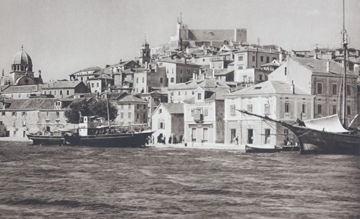 Na svjetski poznatoj stranici objavljene fotografije Šibenika snimljene u razmaku 100 godina