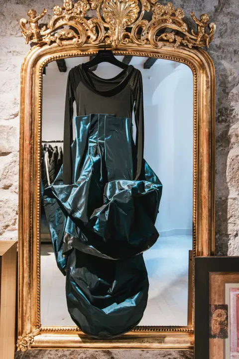 Zablistajte na maturalnoj večeri uz dizajnerske haljine iz Galerije Juraj Dalmatinac