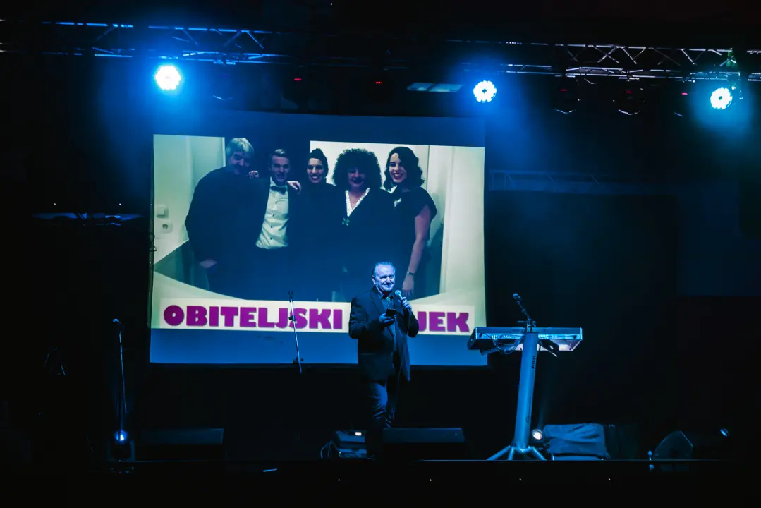 Veliki koncert Duška Kuliša na Baldekinu za Čačin odlazak u mirovinu