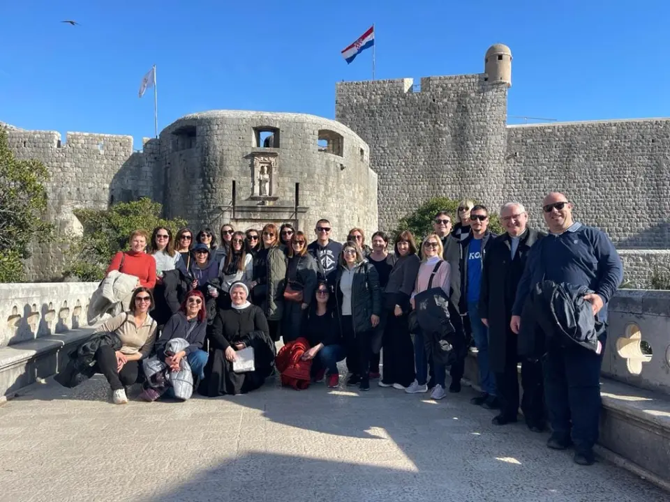 Djelatnici Katoličke škole hodočastili u Dubrovnik, ugostio ih biskup Glasnović