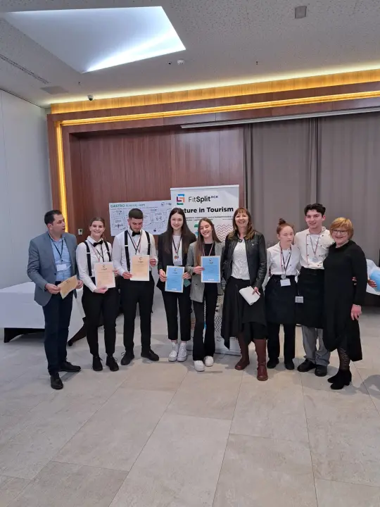 Učenici Turističko-ugostiteljske škole s državnog natjecanja vratili se s medaljama