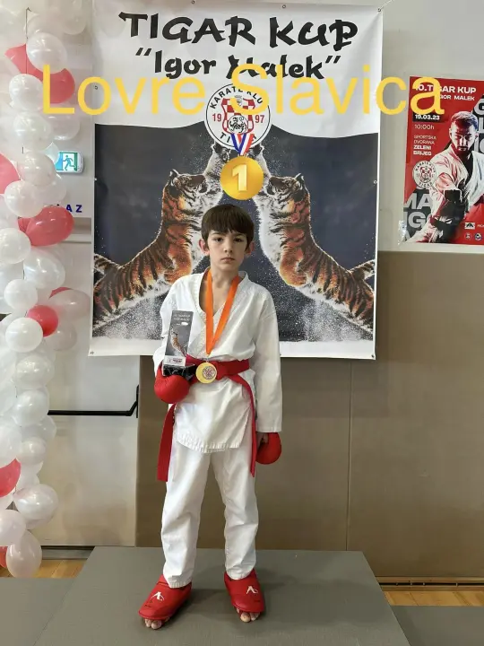 Odličan uspjeh Karate kluba Murter na turniru u Sisku