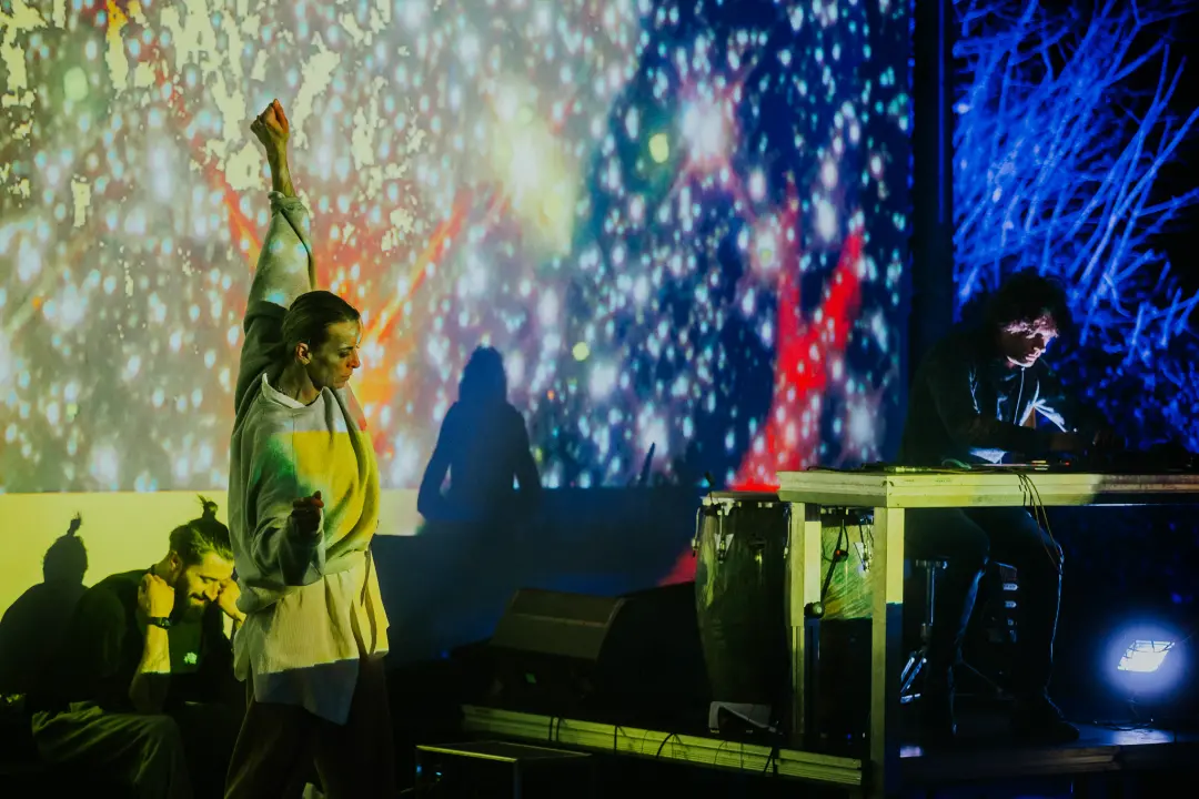 Šibenski vizualni spektakl za zatvaranje Festivala svjetla: Nevjerojatan spoj glazbe, svjetla i pokreta na Tuškancu