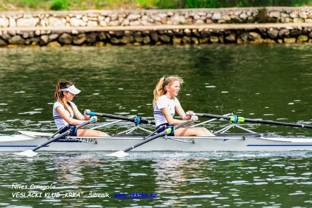 U Zatonu se za vikend okupilo oko 450 sportaša, veslači Krke odlični
